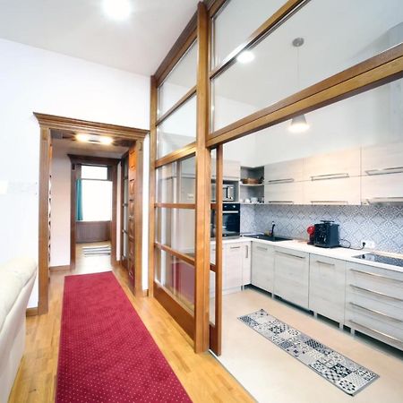 Virag Apartman Luxury Одорхею-Секуйеск Экстерьер фото