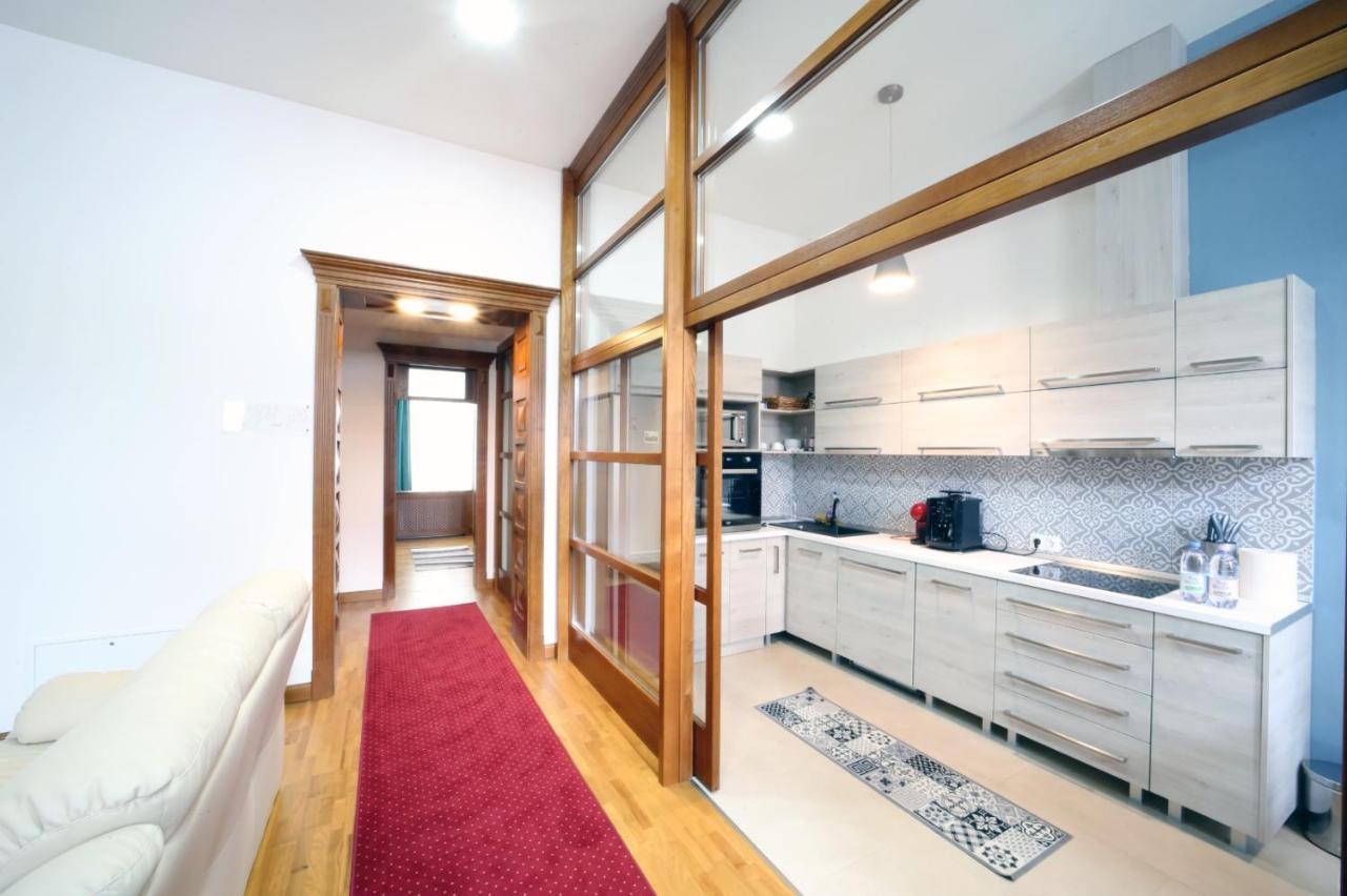 Virag Apartman Luxury Одорхею-Секуйеск Экстерьер фото