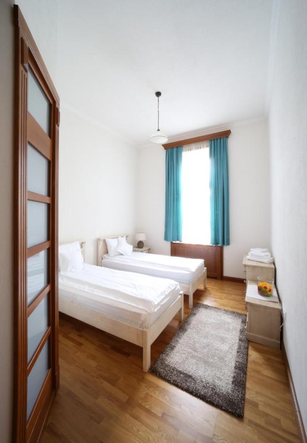 Virag Apartman Luxury Одорхею-Секуйеск Экстерьер фото