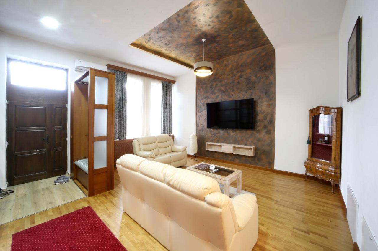 Virag Apartman Luxury Одорхею-Секуйеск Экстерьер фото